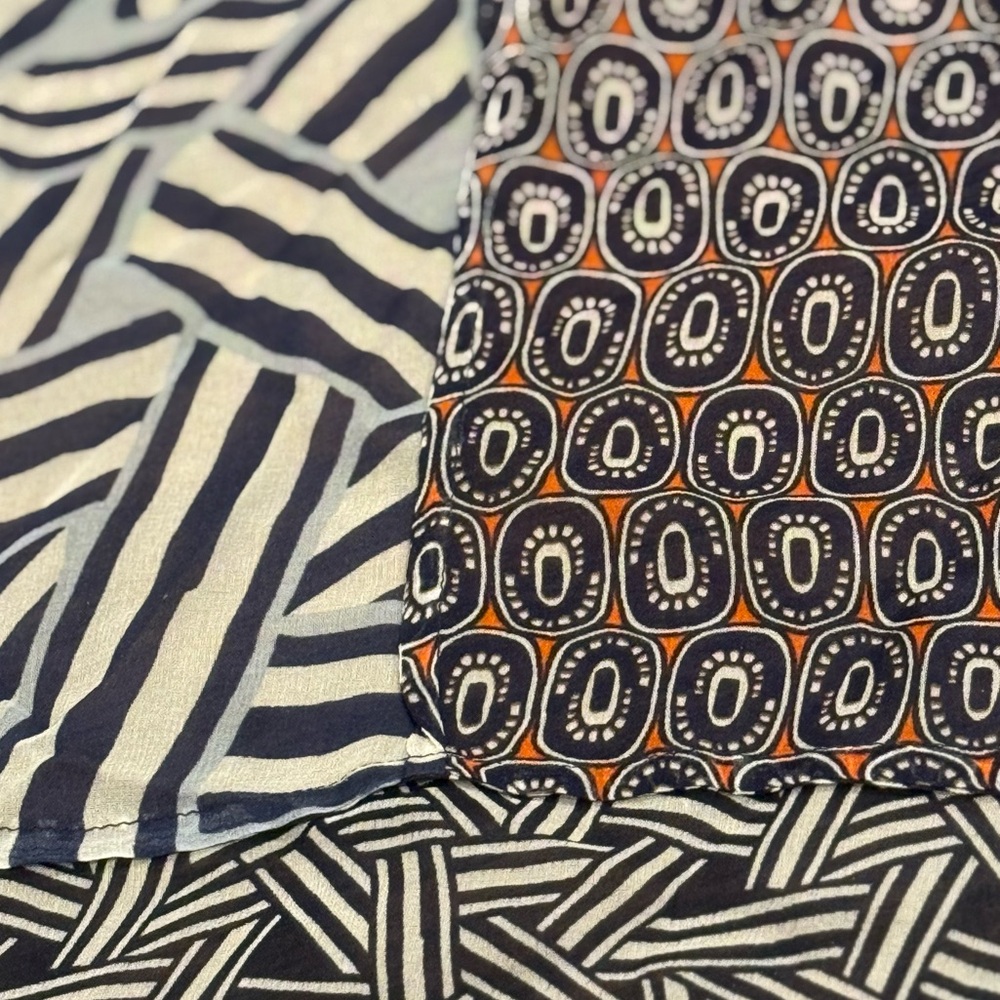 Diane Von Furstenberg: 💯 % Silk Scarf wrap Multi 🧣 OS - Picture 5 of 7